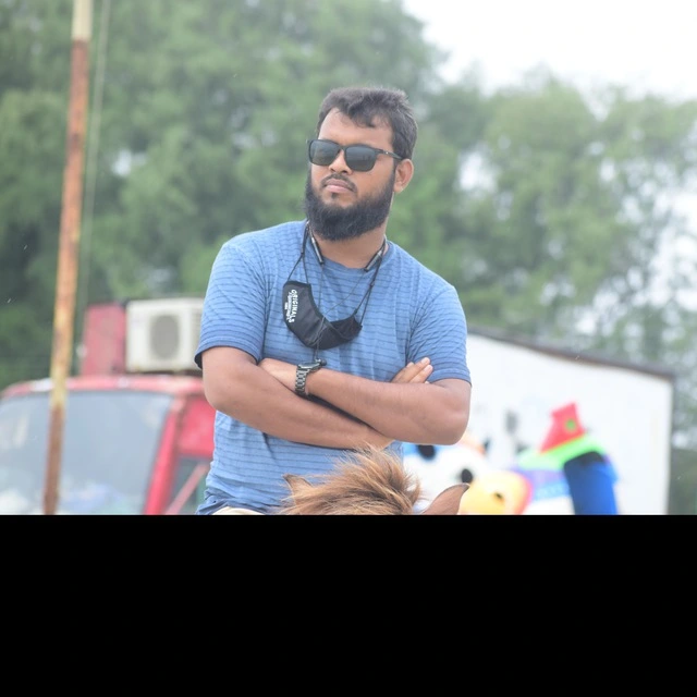  @tNur Mohammad